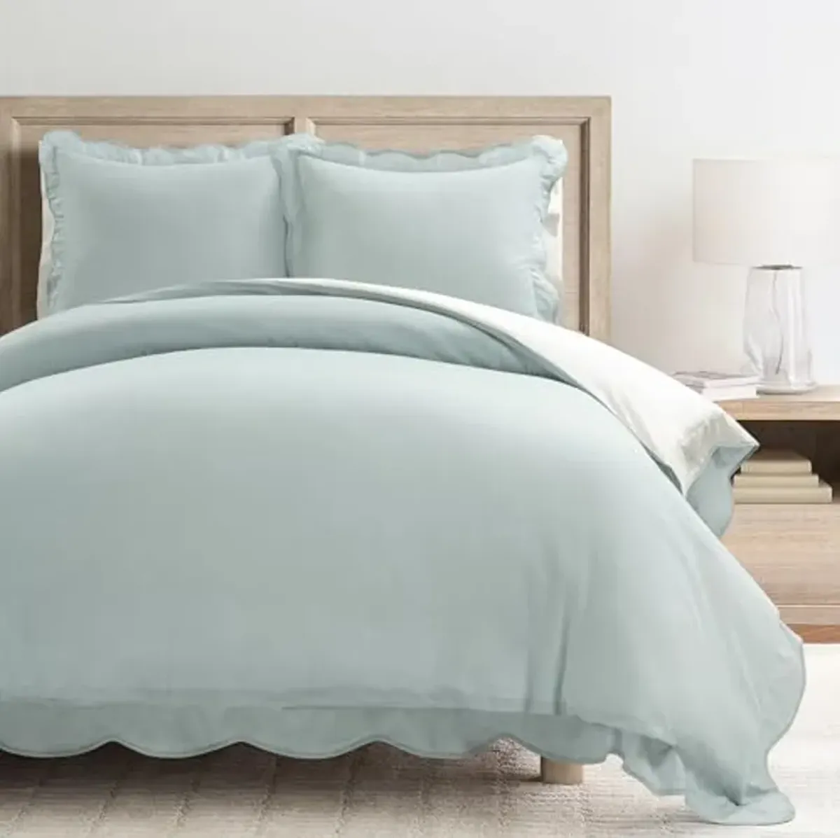 Lush Decor Coastal Chic Scallop Edge Cotton Duvet Blue/White 3 Piece Set Full/Queen - Soft Elegant Affordable Luxury Duvet Set