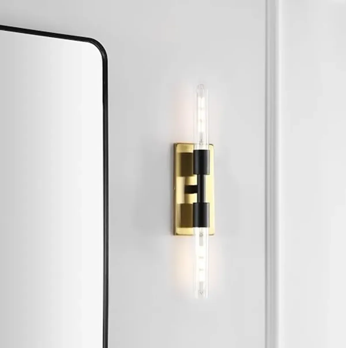 SAFAVIEH Lighting Collection Nyx Contemporary Brass/Black Vertical Wall Sconce Light Fixture, Ideal for Bathroom, Entryway, Vanity, Foyer, Hallway, Living Room (LED Bulbs Included)