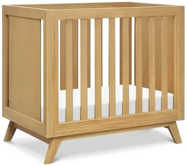 DaVinci Otto 3-in-1 Mini Baby Crib with 4 Inch Mattress Included - GREENGUARD Gold Certified - Baby Crib Convertible to Toddler Bed & Daybed - 4 Adjustable Heights - Easy to Assemble - Honey