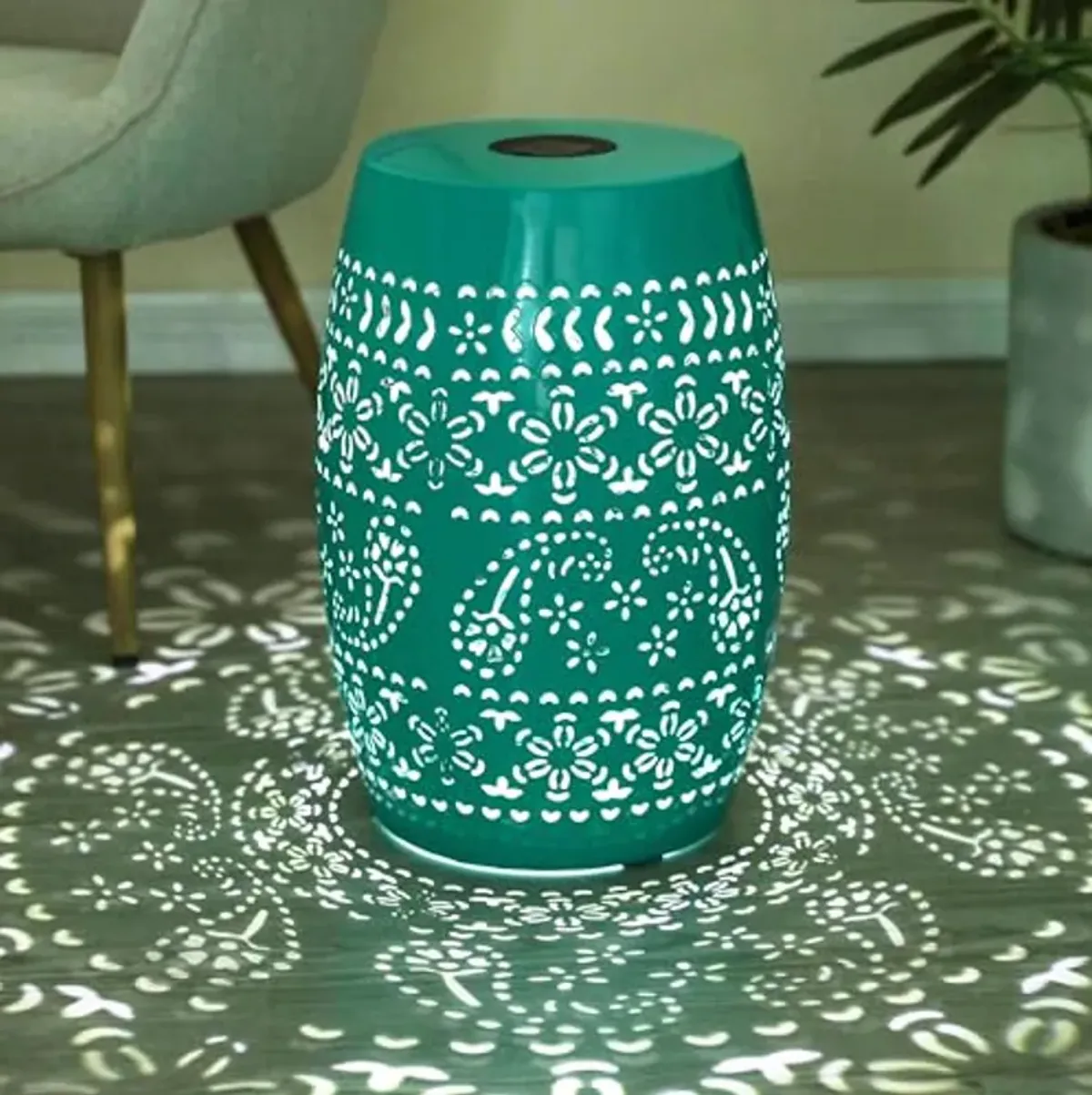 Christopher Knight Home Patio Side Table with Solar Powered Light,Outdoor Metal Side Table,Lace Cut Iron End Table,Patio Garden Stool with Cutout Design for Patio or Balcony,Teal