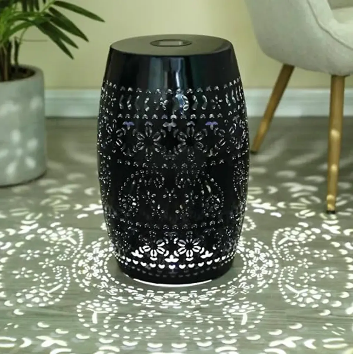 Christopher Knight Home Patio Side Table with Solar Powered Light,Outdoor Metal Side Table,Lace Cut Iron End Table,Patio Garden Stool with Cutout Design for Patio or Balcony, Black