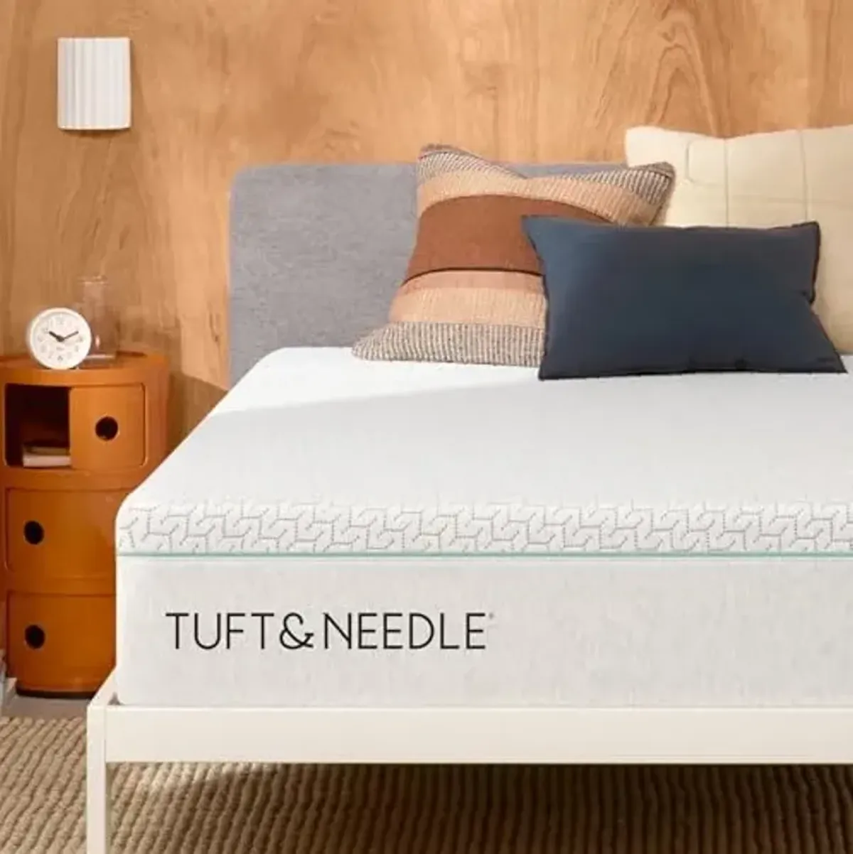 Tuft & Needle Original Hybrid Medium Queen Mattress, Adaptive Foam, Individually-Wrapped Coils, Cooling Pressure Relief, 100 Night Trial, Fiberglass-Free, CertiPUR-US, 10-Year Limited Warranty