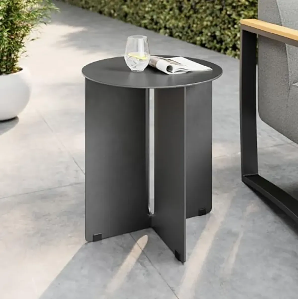 Modway Tecton Aluminum Outdoor Patio Round Side Table in Charcoal - 15 inch Porch Garden Table - Tall Poolside End Table - Small Metal Accent Table - Powder-Coated Aluminum Patio Furniture