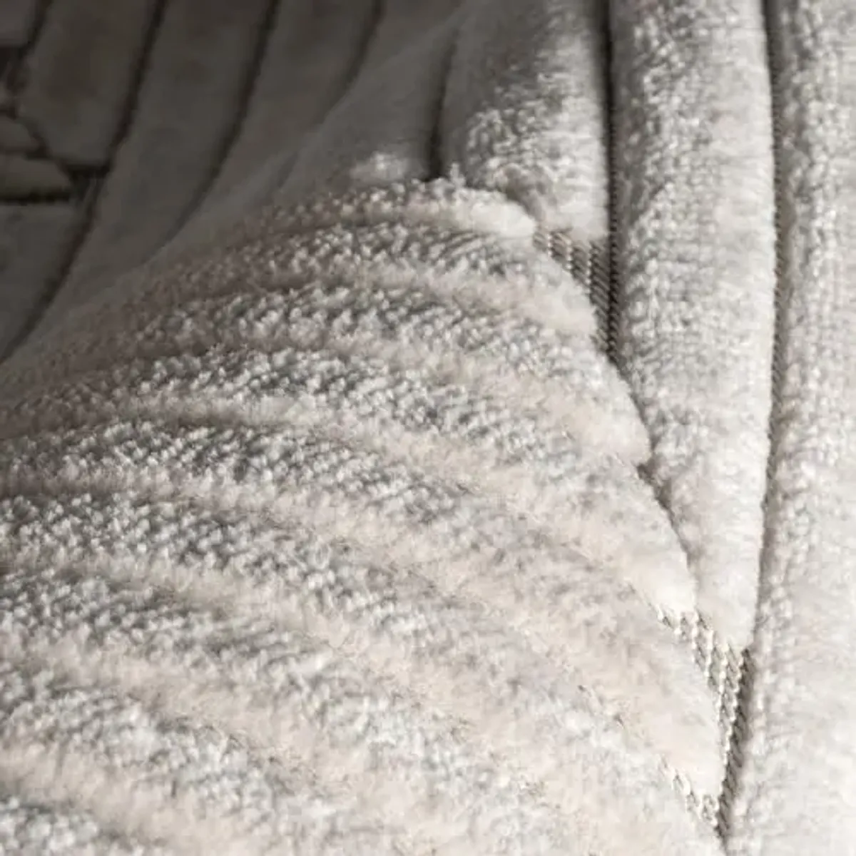 nuLOOM Amal Geometric 7'10" x 10' Indoor/Outdoor Area Rug for Living Room Patio Deck Front Porch Kitchen, Amal Cream