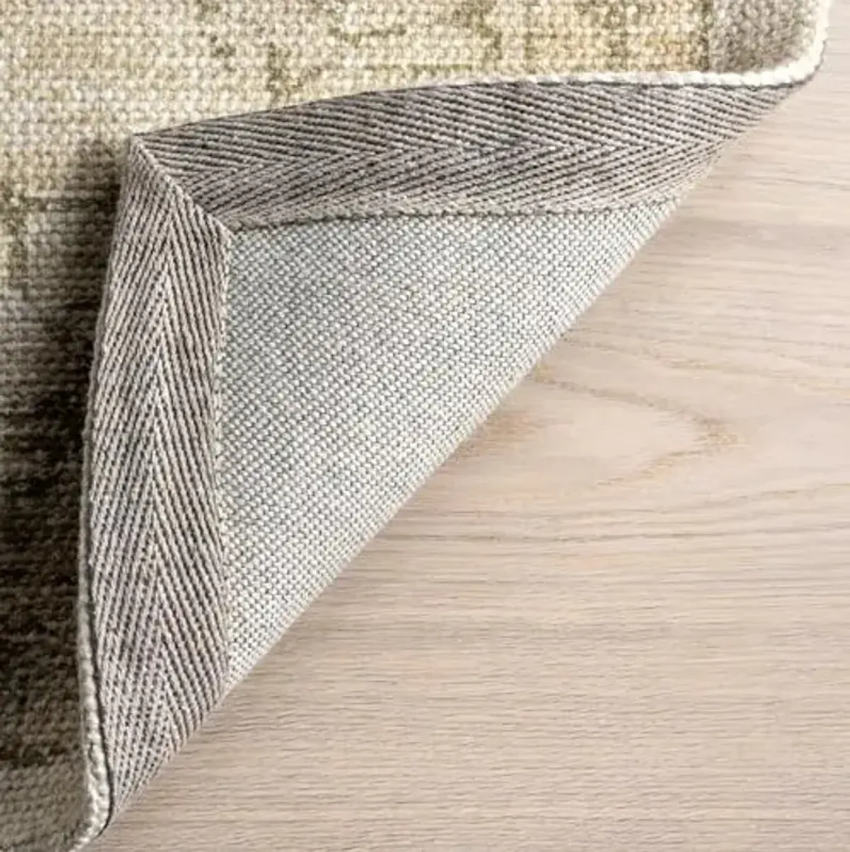 Rugs USA Castellan Medallion Wool and Cotton Area Rug, 2'8" x 8', Beige