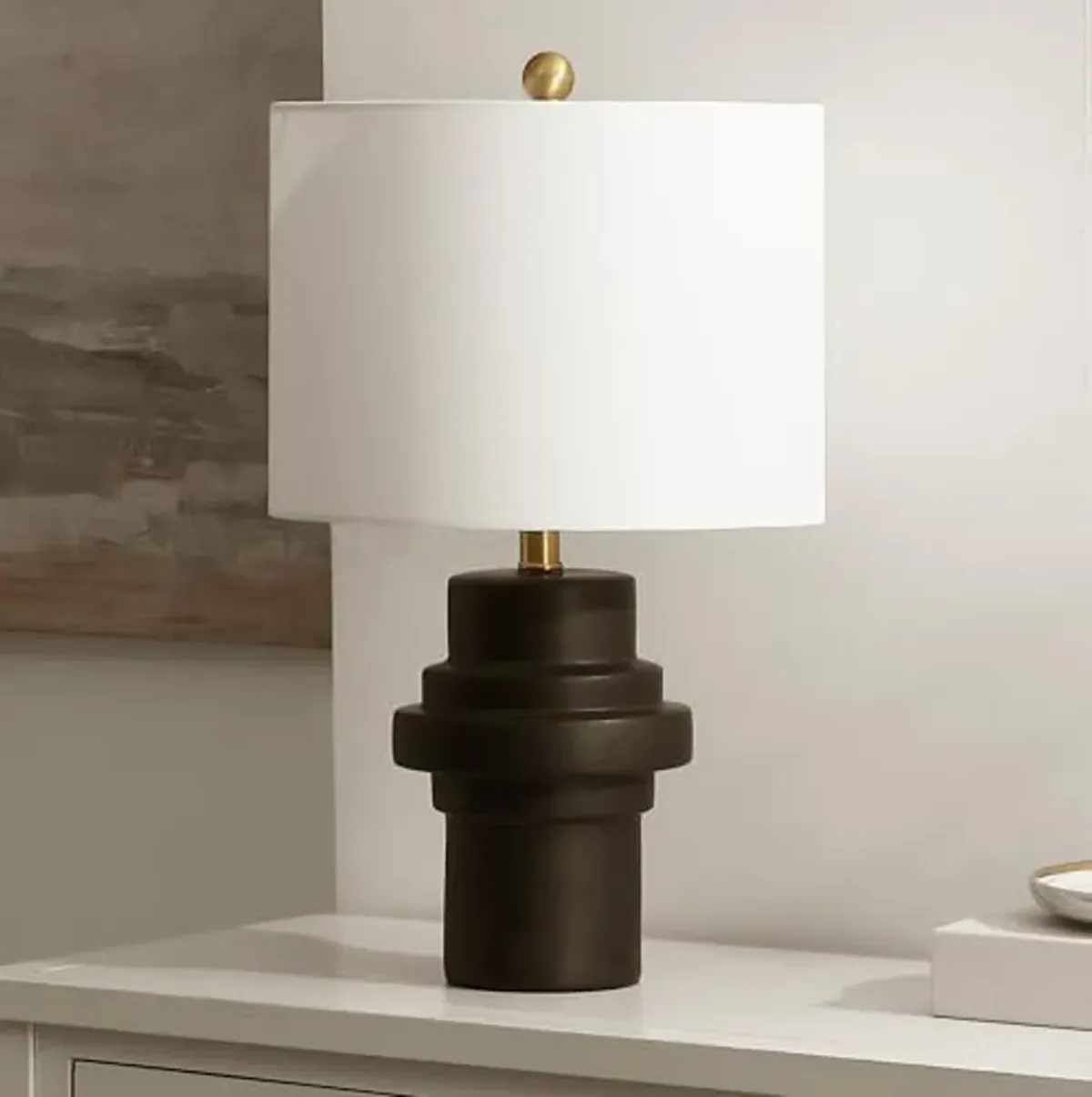 SAFAVIEH Lighting Collection Doni Black/Brass Ceramic 22-inch Table Lamp (LED Bulb Included)