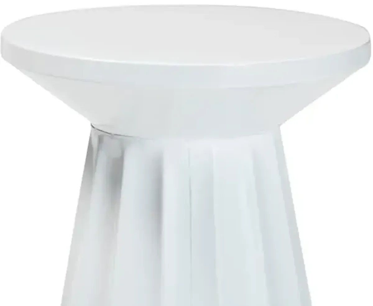 Baxton Studio Ulmer Metal Scalloped Side Table – Modern Round Accent Table for Indoor or Semi-Outdoor Use, White,12-inch Wide