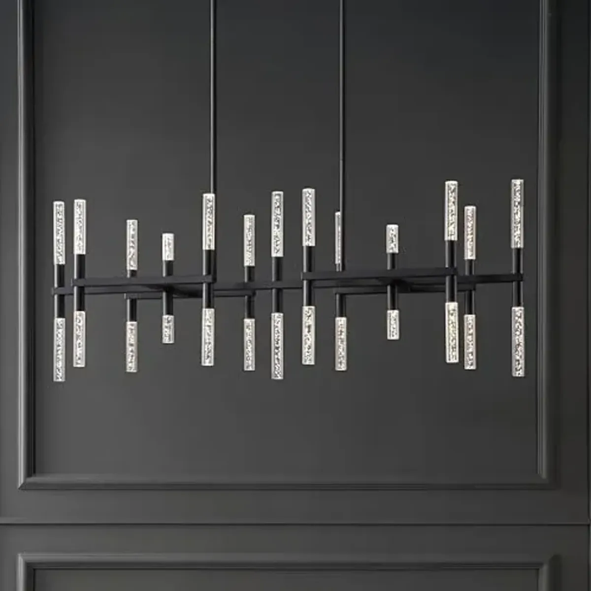 SAFAVIEH Couture Lighting Collection Evaria Black Acrylic Tube Adjustable Hanging Light Fixture Linear Chandelier