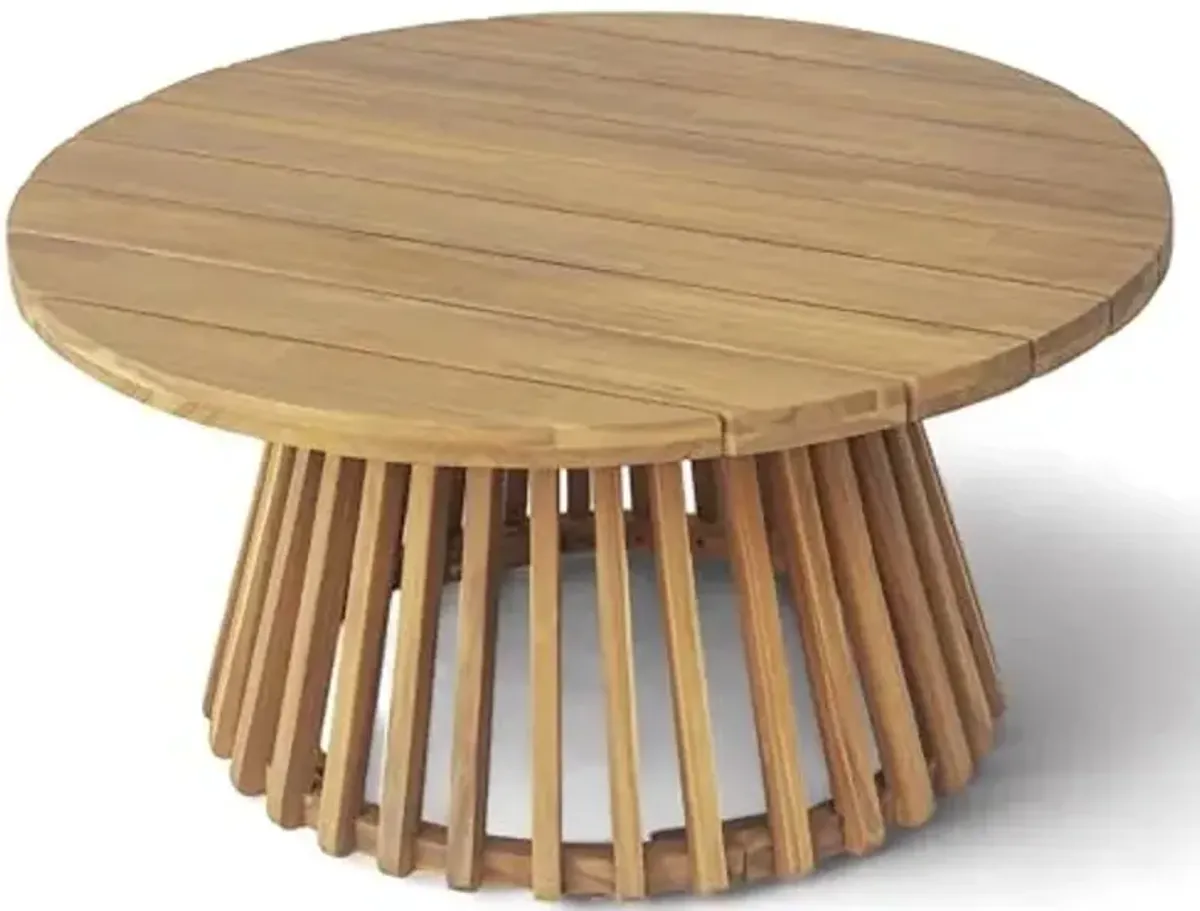 Christopher Knight Home Hakee Acacia Wood Patio Coffee Table, Round Table with Unique Wooden Base for Backyard, Balcony, Stylish Indoor/Outdoor Table, Easy Assembly, 31.5" x 31.5" x 16", Teak