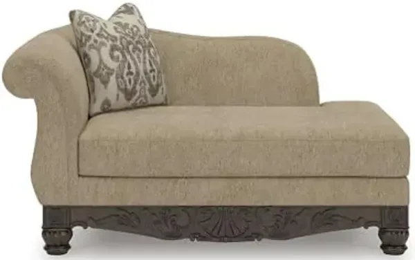 Signature Design by Ashley Havenworth Classic Anti Sag Right-Arm Facing Corner Chaise with Reversible Seat Cushion and 1 Accent Pillows, Beige & Dark Brown