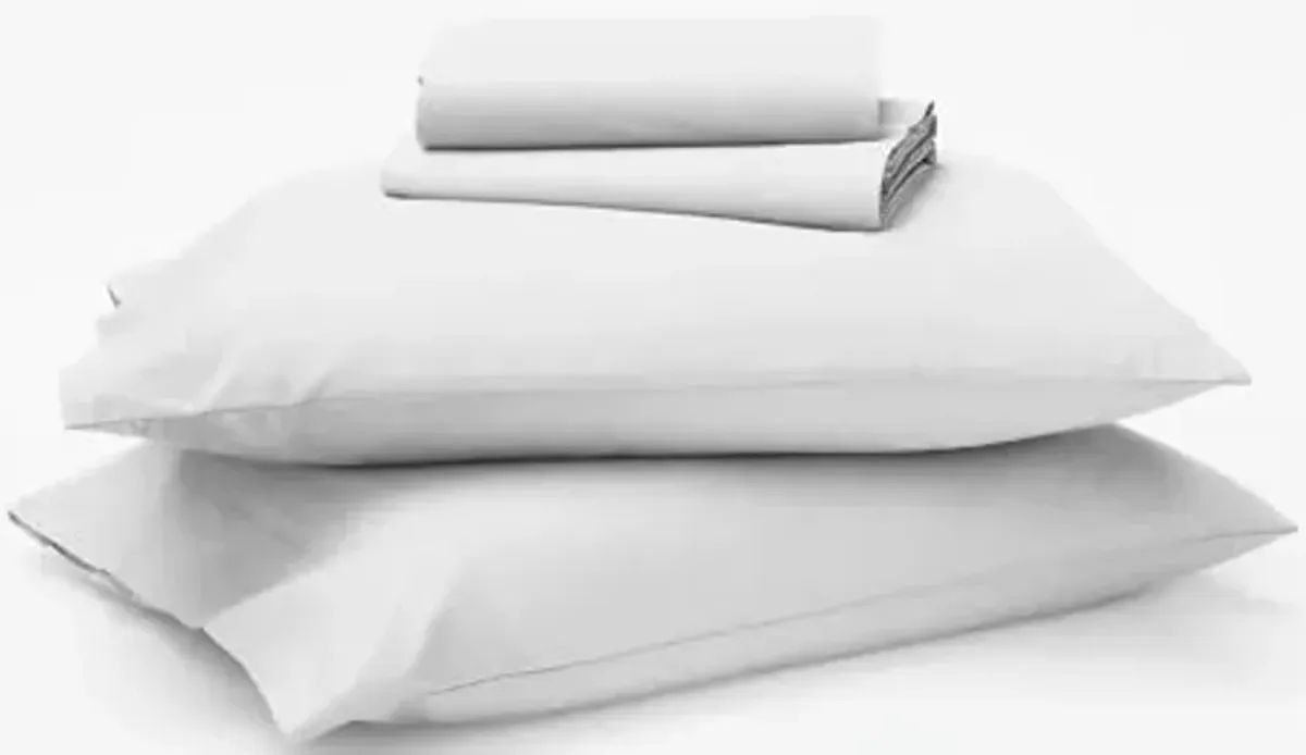 Tuft & Needle California King Percale Sheet Set – 100% Supima Cotton, Crisp & Cooling Sheets for Hot Sleepers, Breathable & Durable Hotel-Quality Bedding, Deep 16" Pockets, Oeko-Tex Certified, Cloud