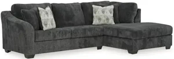 Signature Design by Ashley Biddeford Contemporary L-Shaped Right-Arm Facing 2-Piece Sectional with Chaise, Loose Seat Cushions and 4 Accent Pillows, Gray