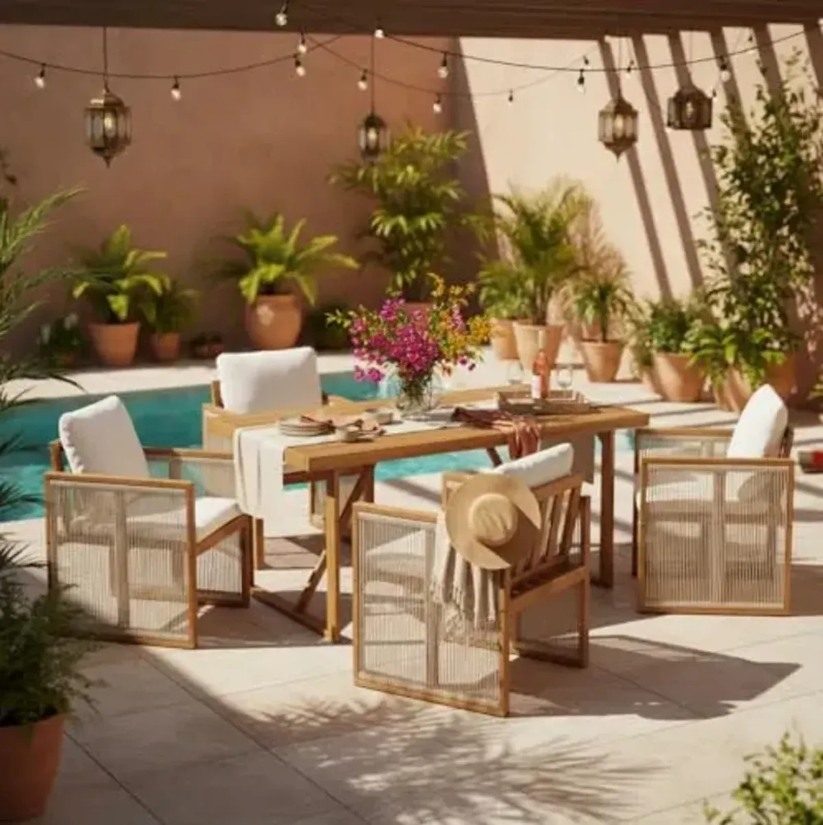 Christopher Knight Home Cala 5 Pieces Acacia Wood Dining Table Set for 4, Outdoor Dining Set, Dining Chairs Set of 4 with Cushions and Rope Accents, Slats Panel Rectangle Table, Cream + Teak + Beige