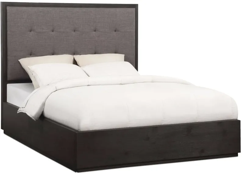 Hollyridge Platform Bed