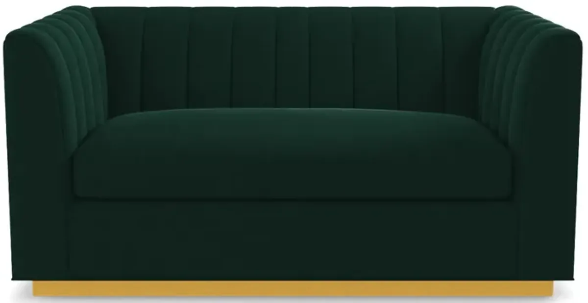 Nora Loveseat