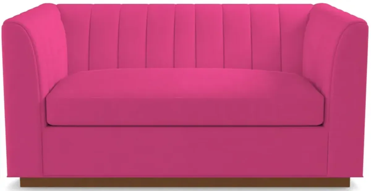 Nora Loveseat