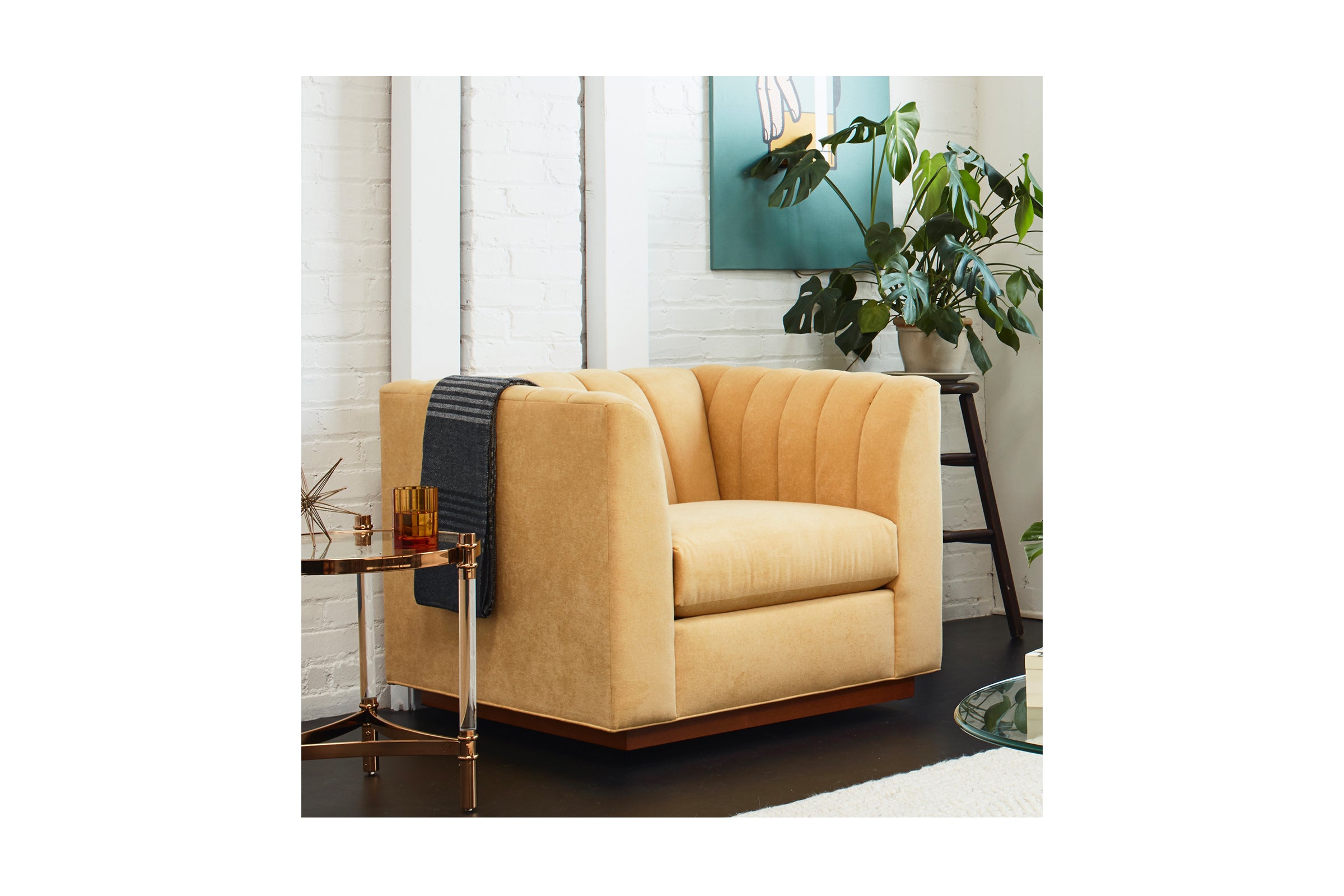 Nora Swivel Chair