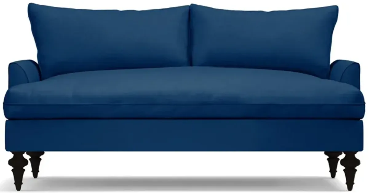 Saxon Loveseat