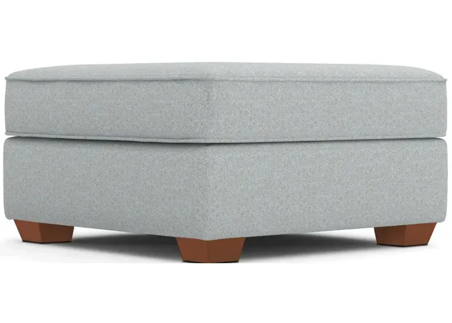 Catalina Ottoman