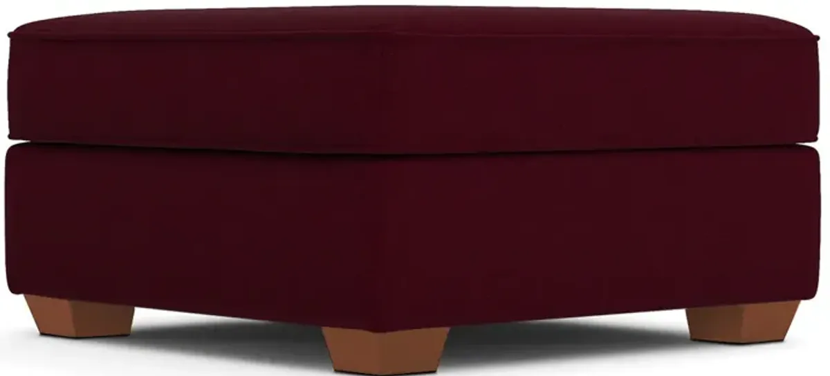 Catalina Ottoman