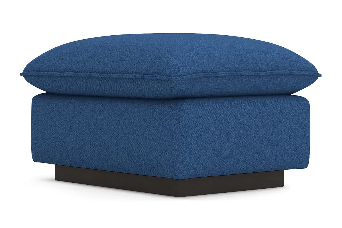 Olivia Ottoman