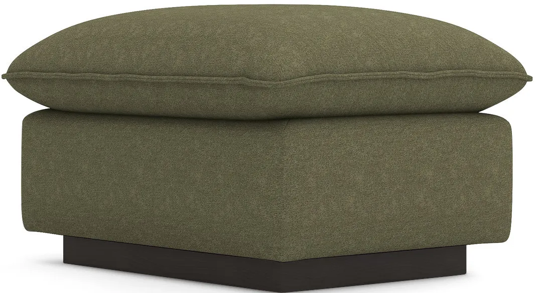 Olivia Ottoman