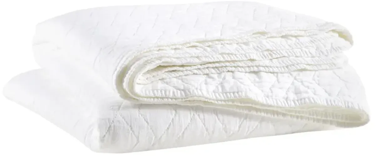 Birdie Quilted Coverlet