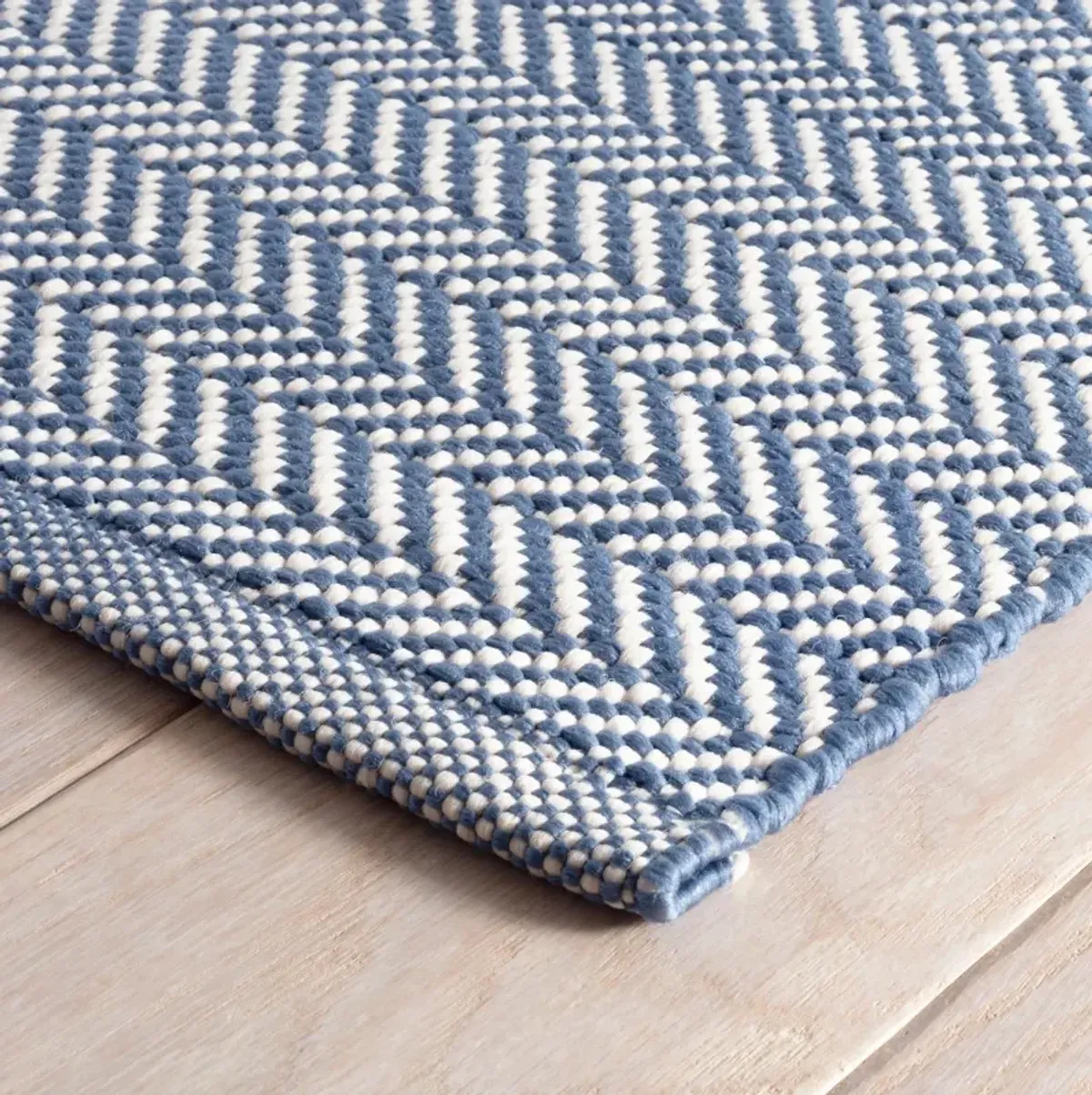 Herringbone Handwoven Indoor/Outdoor Rug
