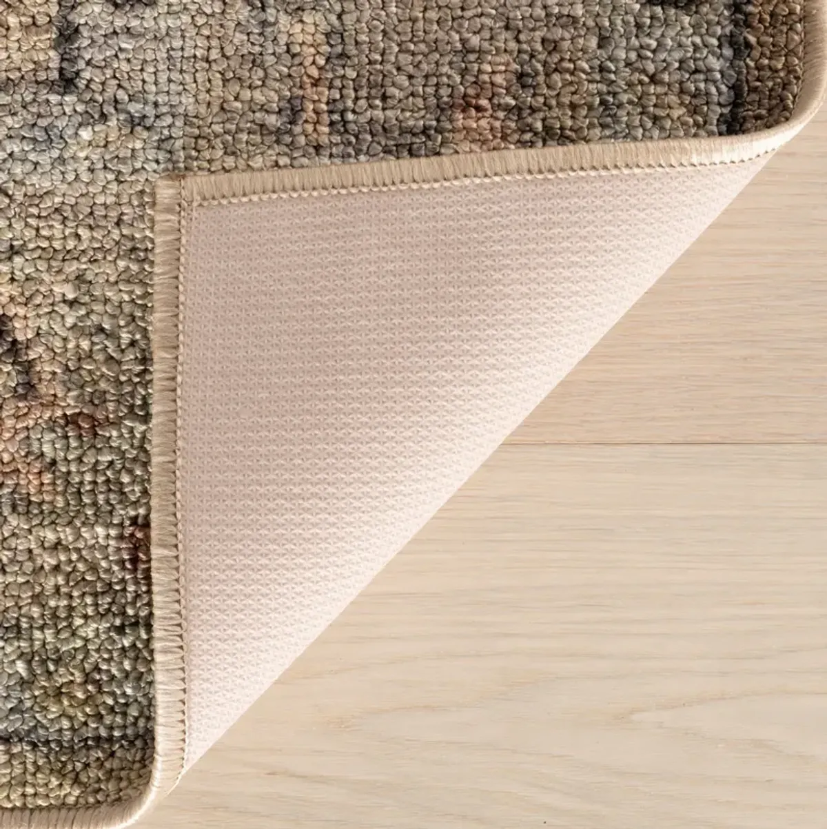 Norelle Traditional Bordered Washable Rug
