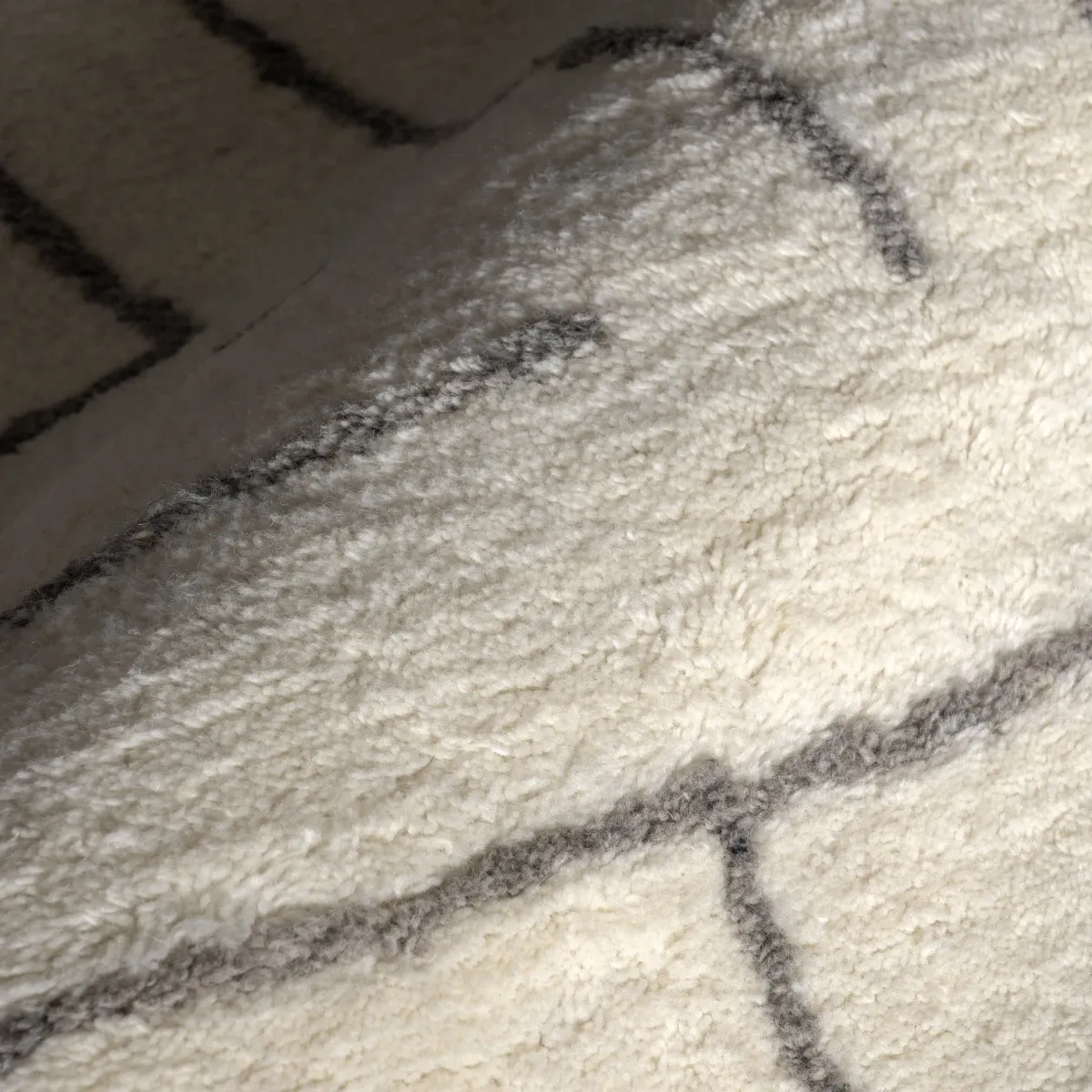 Zeno Hand Tufted Wool Rug