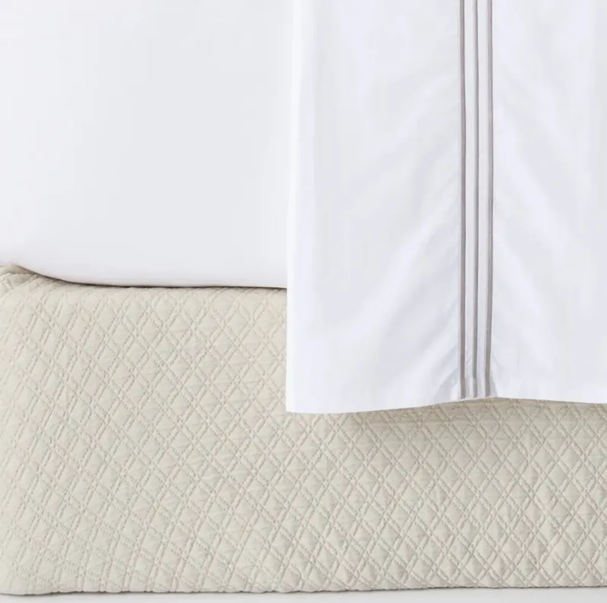 Diamond Matelasse Box Spring Cover