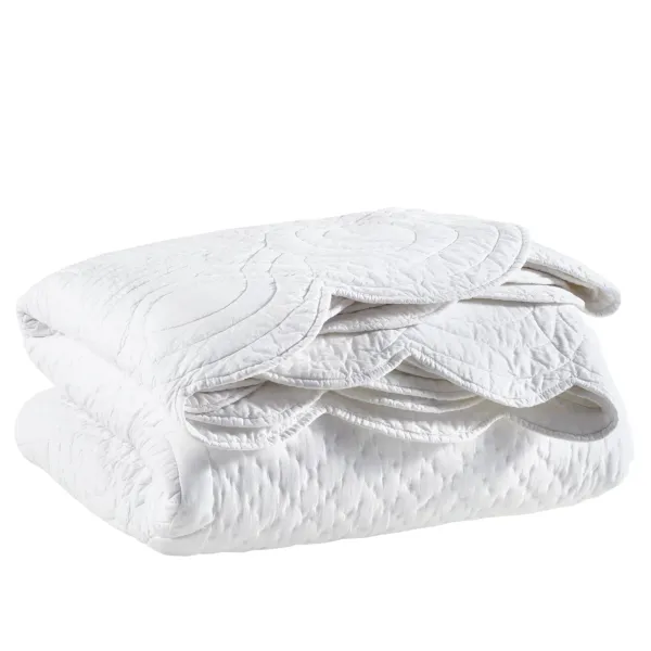 Power Shake Scallop Quilt