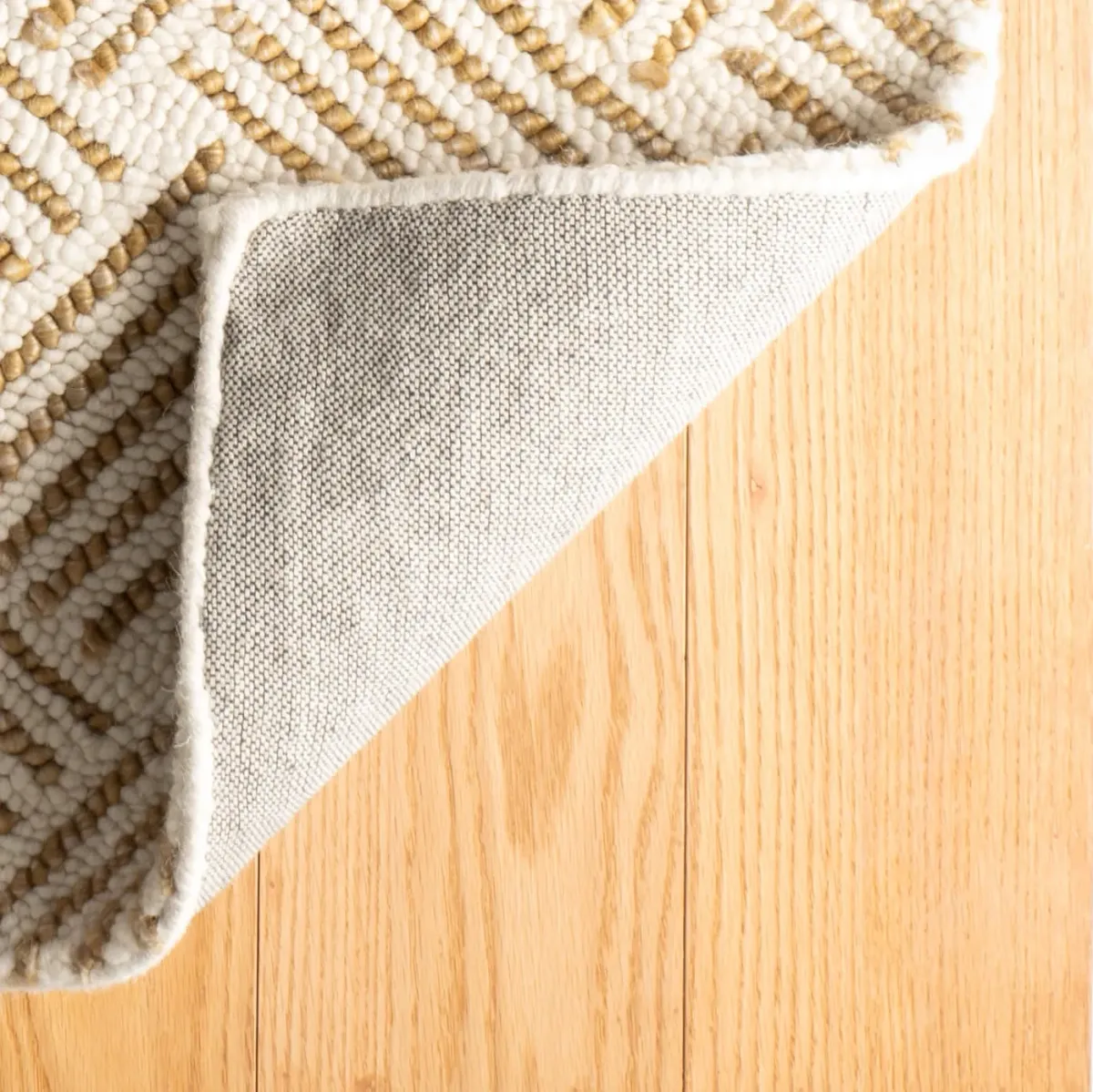 Layers Hand Hooked Wool Rug