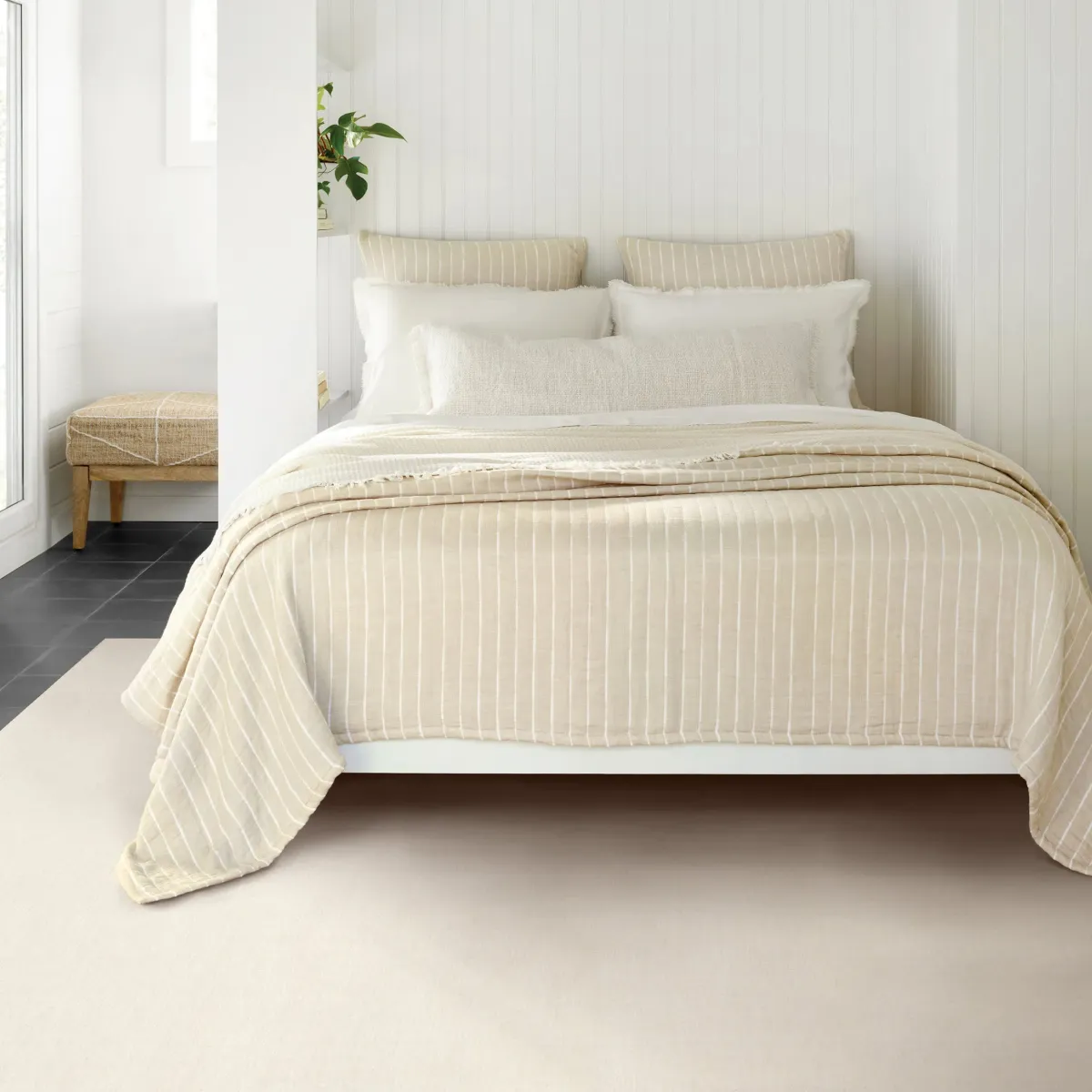 Alden Wool-Blend Rug