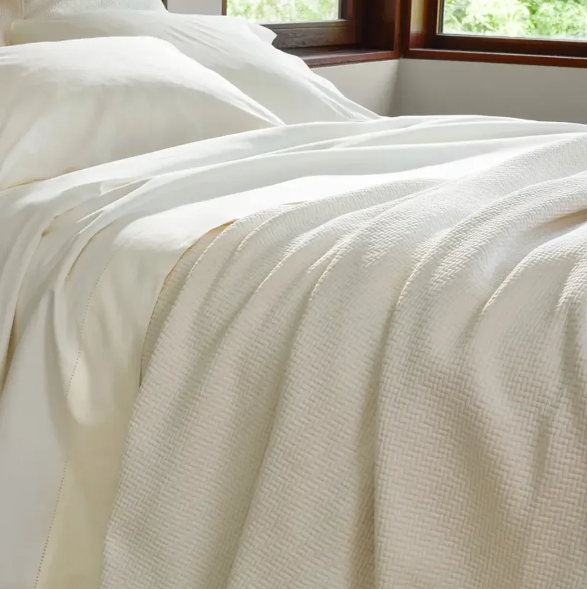 Interlaken Ivory Matelasse Coverlet