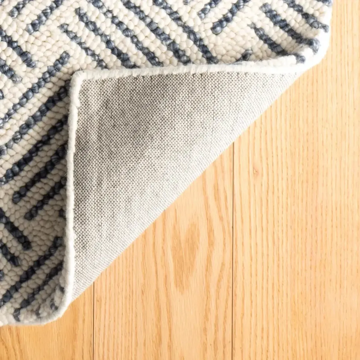 Layers Hand Hooked Wool Rug