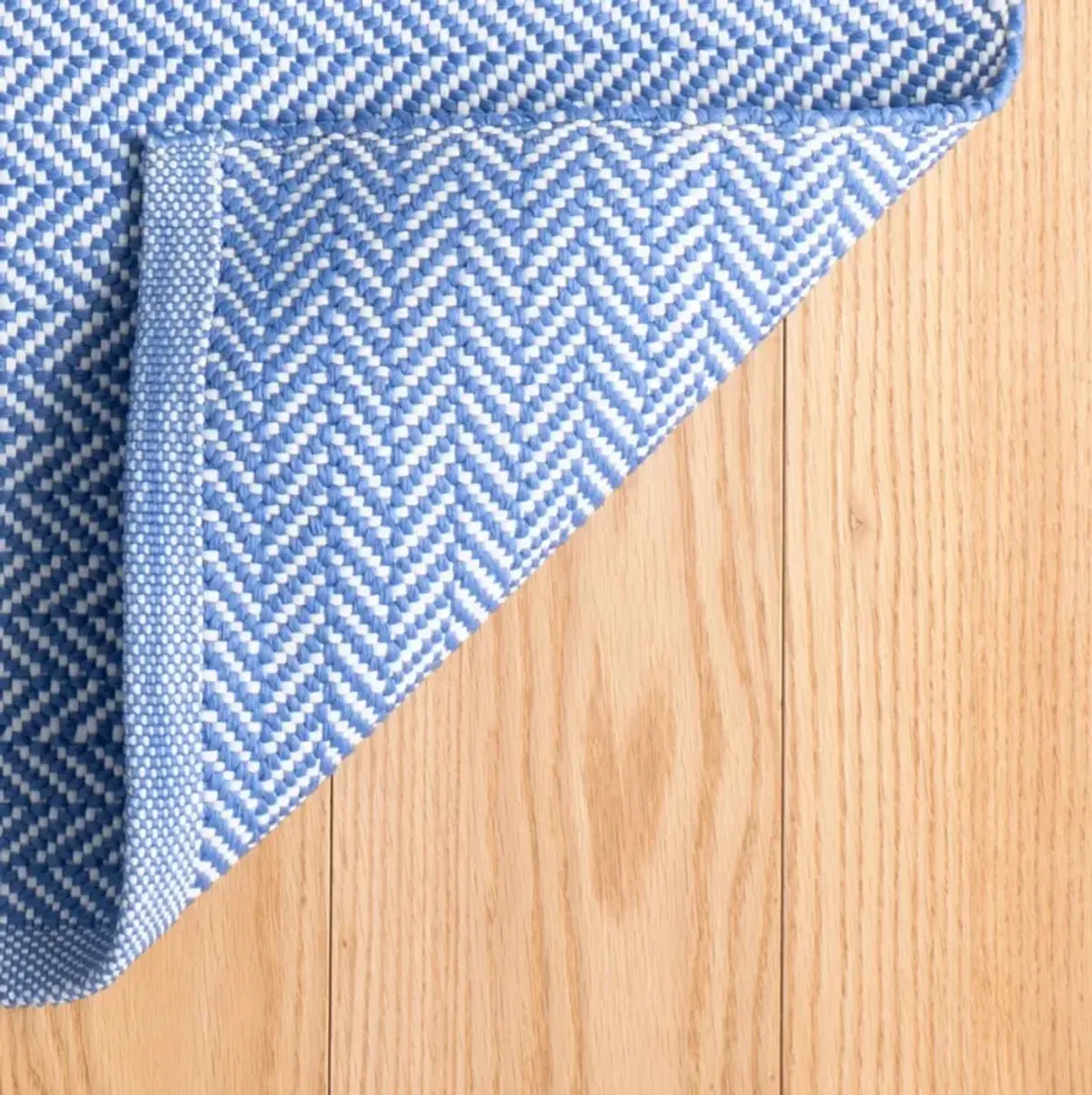 Herringbone Handwoven Indoor/Outdoor Rug