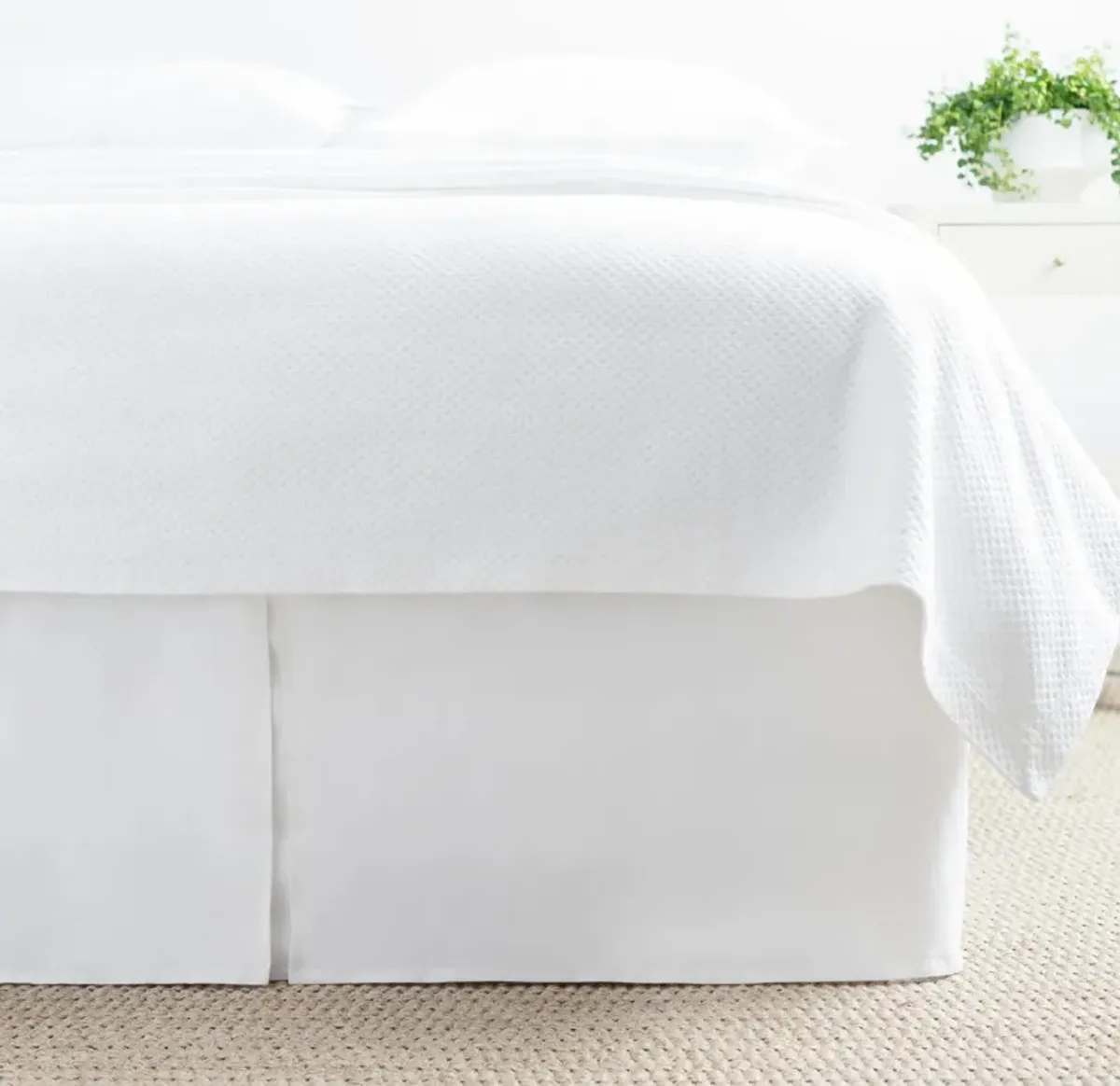 Lush Linen Bed Skirt