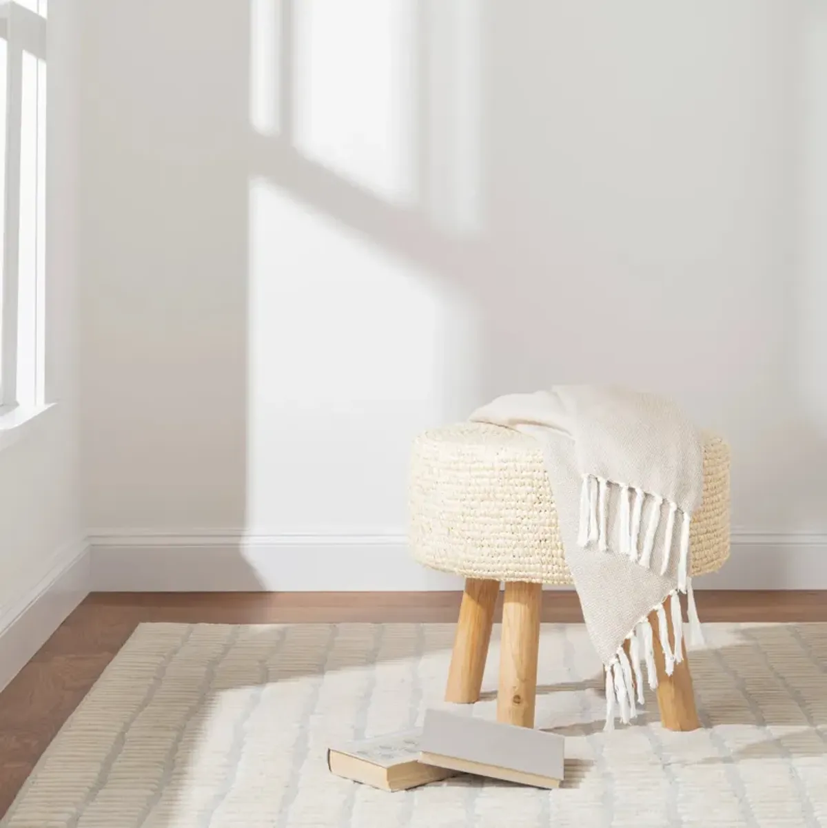 Roark Hand Tufted Wool Rug