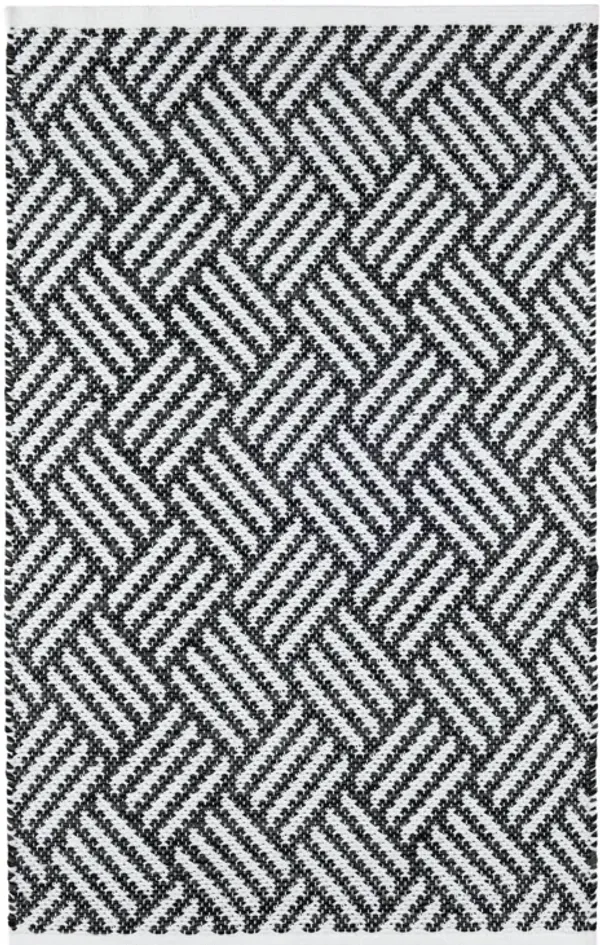 Crisscross Handwoven Indoor/Outdoor Rug