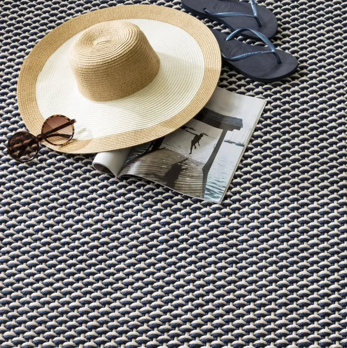 Two-Tone Rope Handwoven Indoor/Outdoor Rug