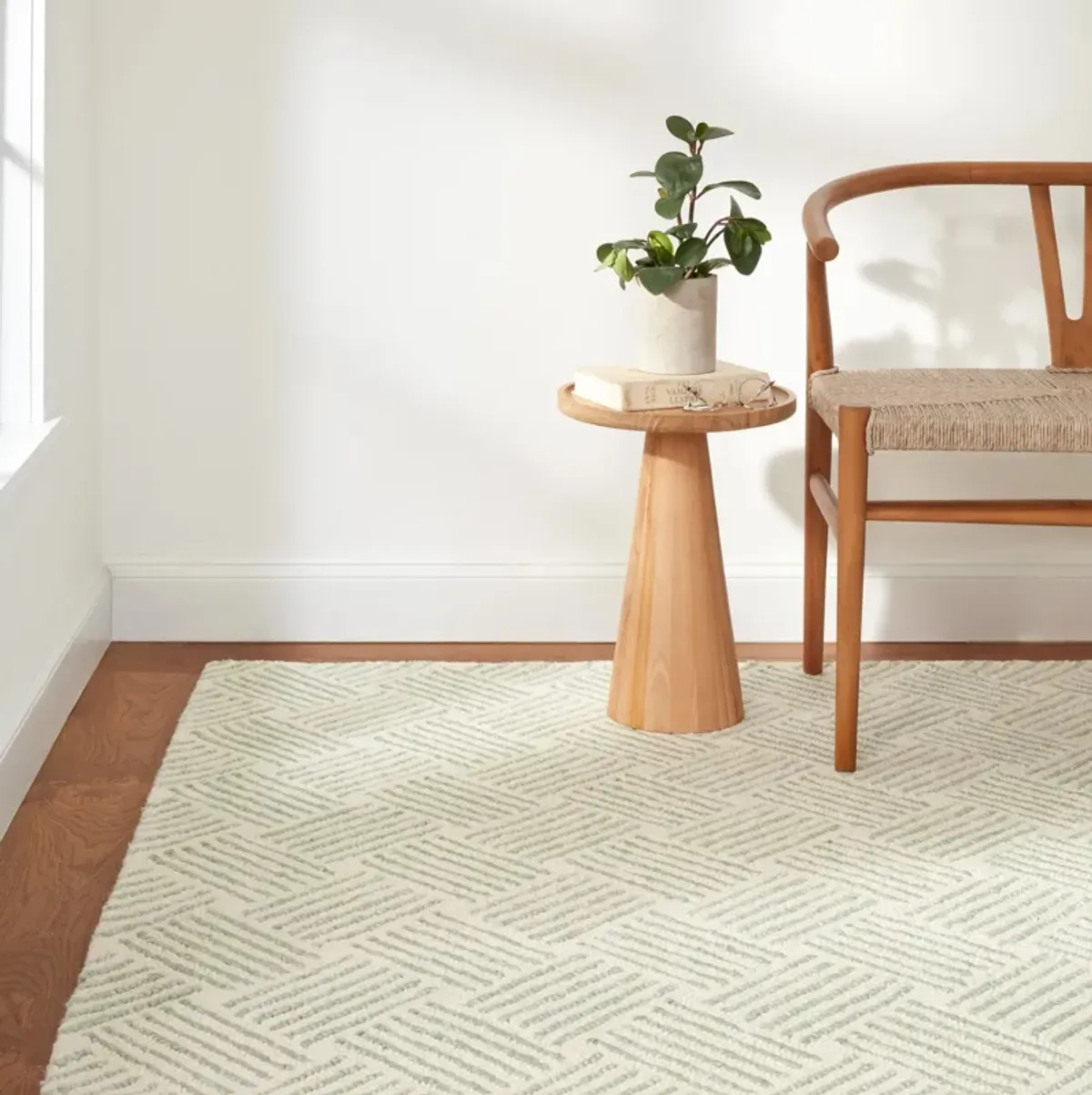 Layers Hand Hooked Wool Rug