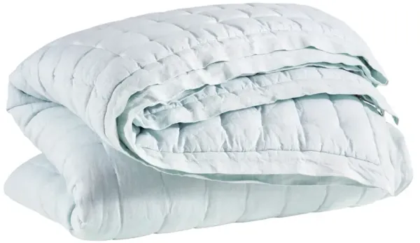 Lush Linen Puff