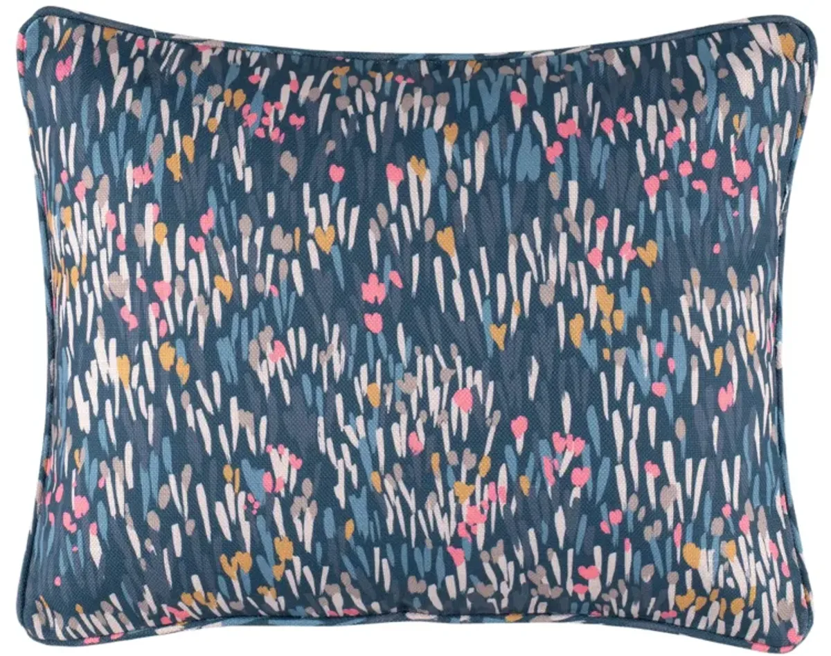 Lilian Decorative Indoor/Outdoor Pillow Cover