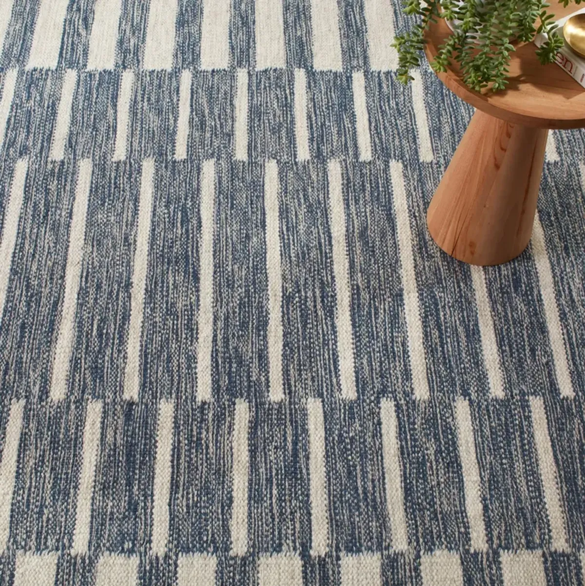 Heights Handwoven Wool Rug
