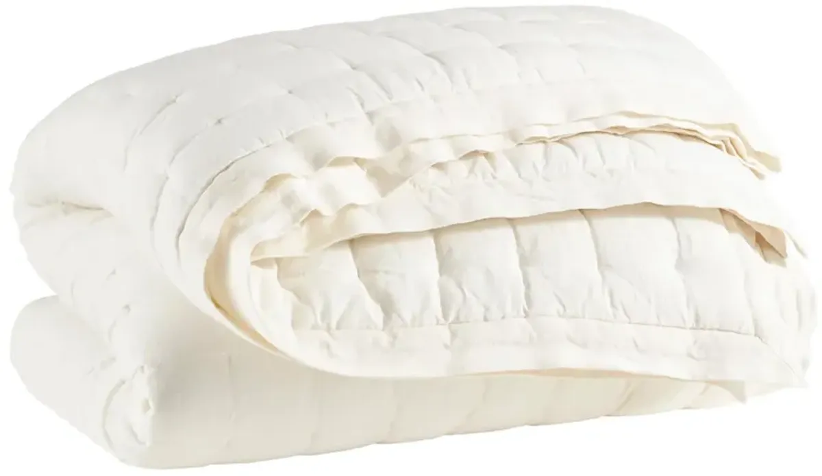 Lush Linen Puff