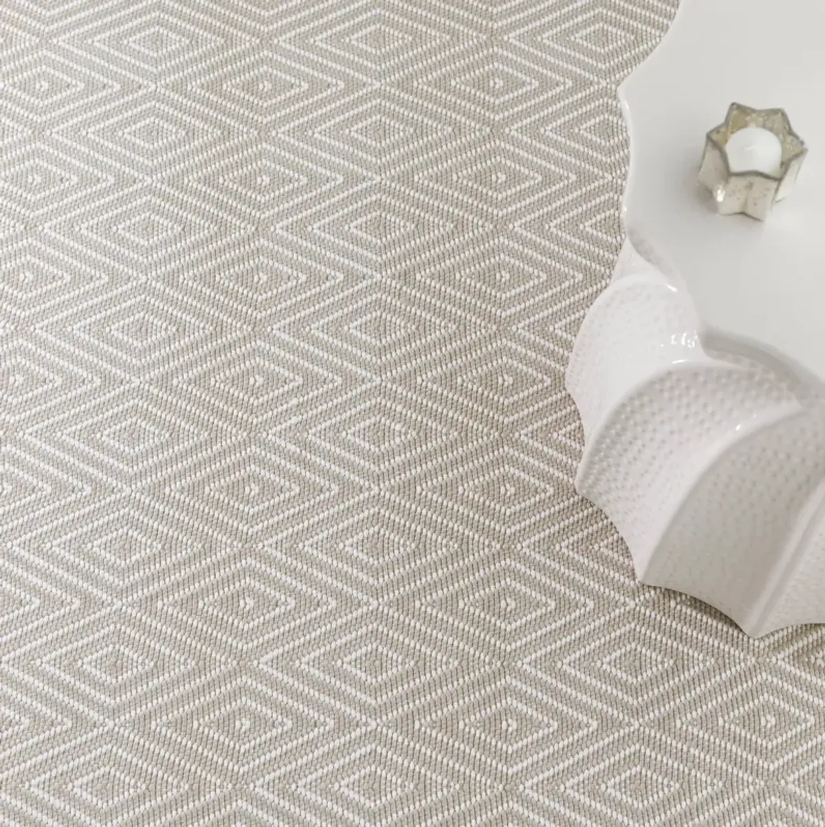 Diamond Handwoven Indoor/Outdoor Rug