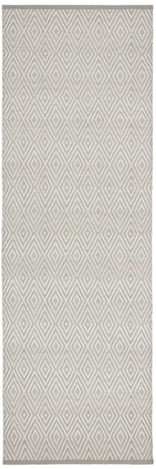 Diamond Handwoven Indoor/Outdoor Rug