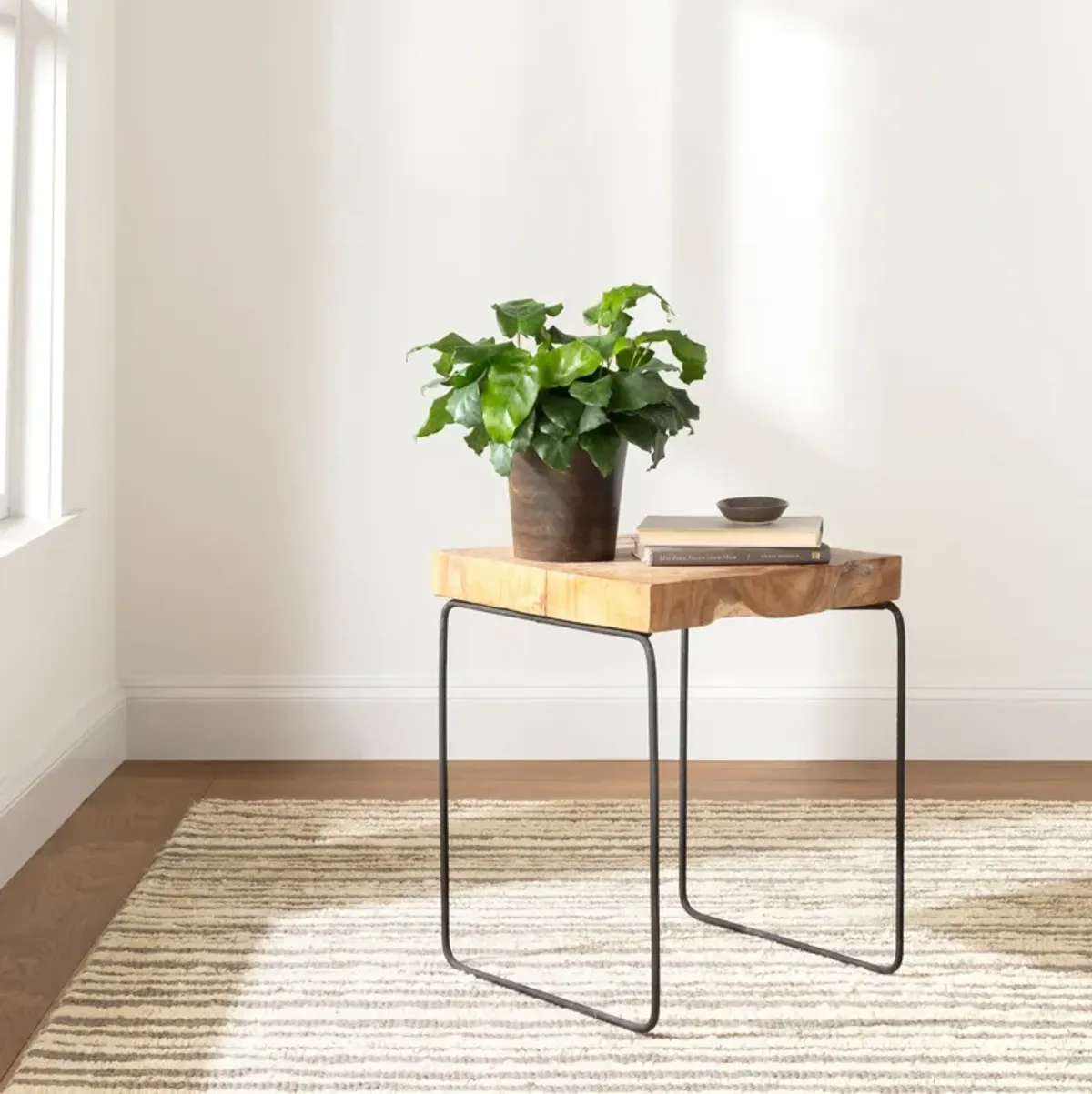 Calder Stripe Handwoven Jute Rug