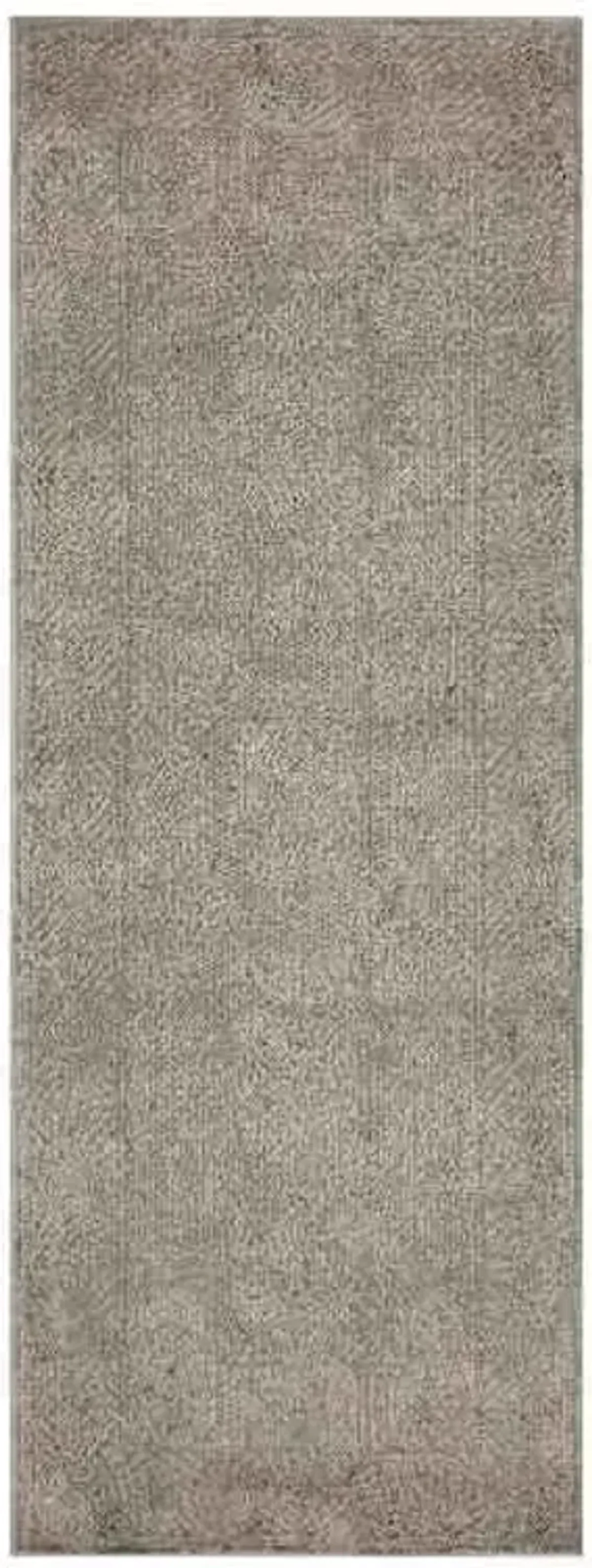 (A446) Found & Fable Infinity Grey Runner, 2x7